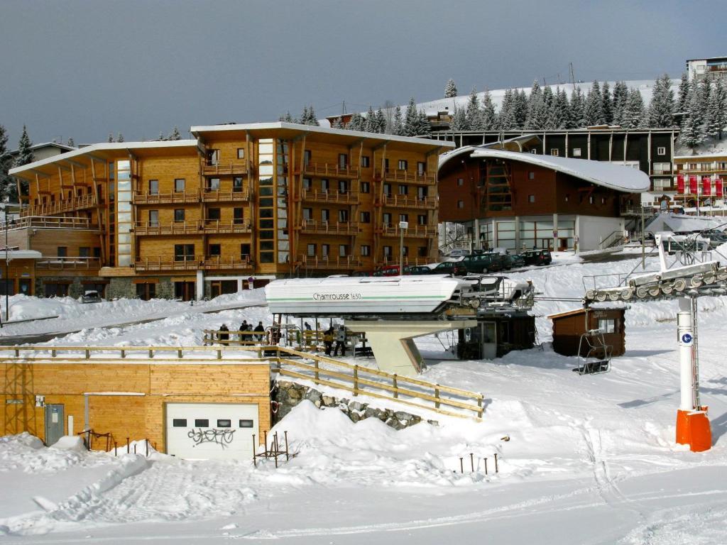 Les Balcons De Recoin - Chamrousse Aparthotel Exterior foto